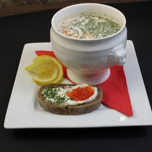 Уха по фински с красной икрой Уха по фински с красной икрой